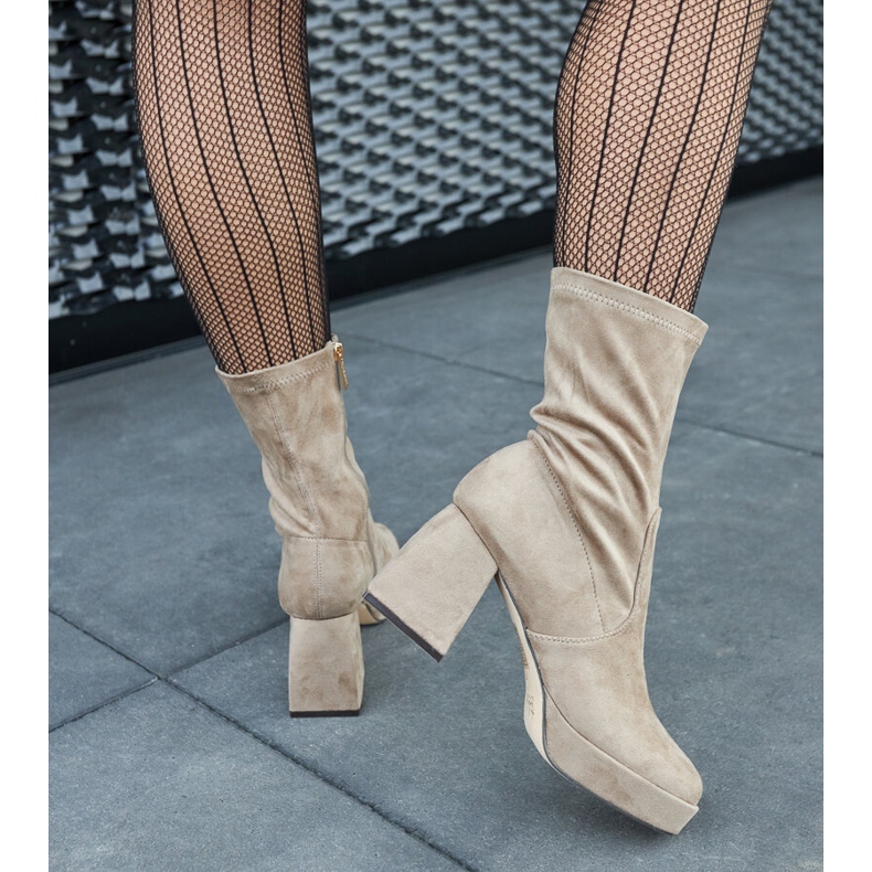 Stivaletti Haven beige con tacco alto 1