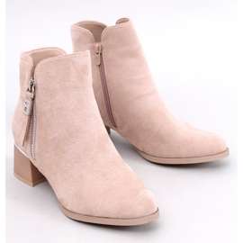 Leines Stivaletti beige con tacco basso 1