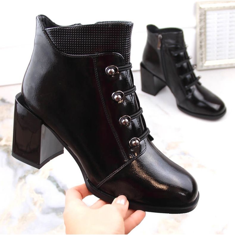 Stivaletti isolanti in pelle verniciata da donna, neri, Filippo DBT4891 nero 1