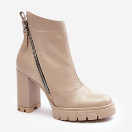 Stivaletti alla moda in pelle con tacco alto Laura Messi 2509 Beige chiaro 1