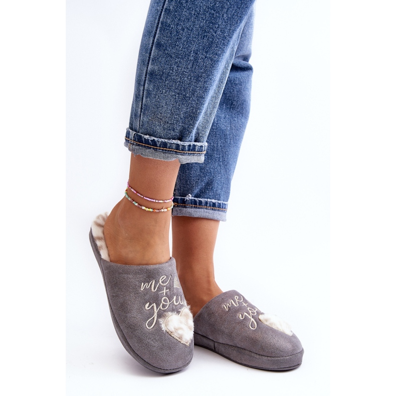 Pantofole da donna grigio lucido di Geraja 1