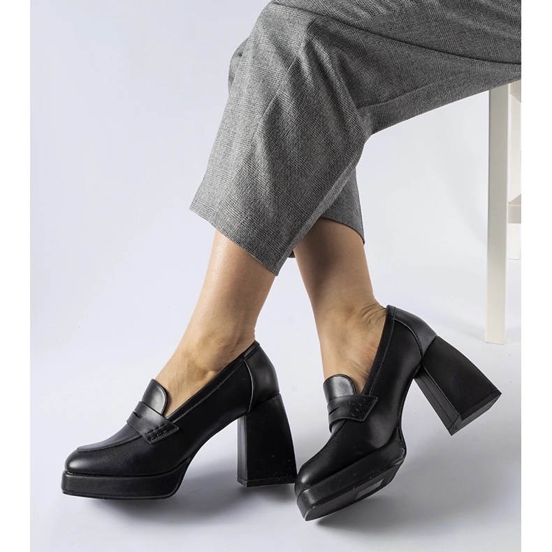 Décolleté nere Reel con tacco alto nero 1