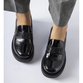 Décolleté in vernice nera con tacco Harrisburg nero 1