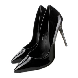 Borchie nere E396 verniciate a tinta unita nero 1