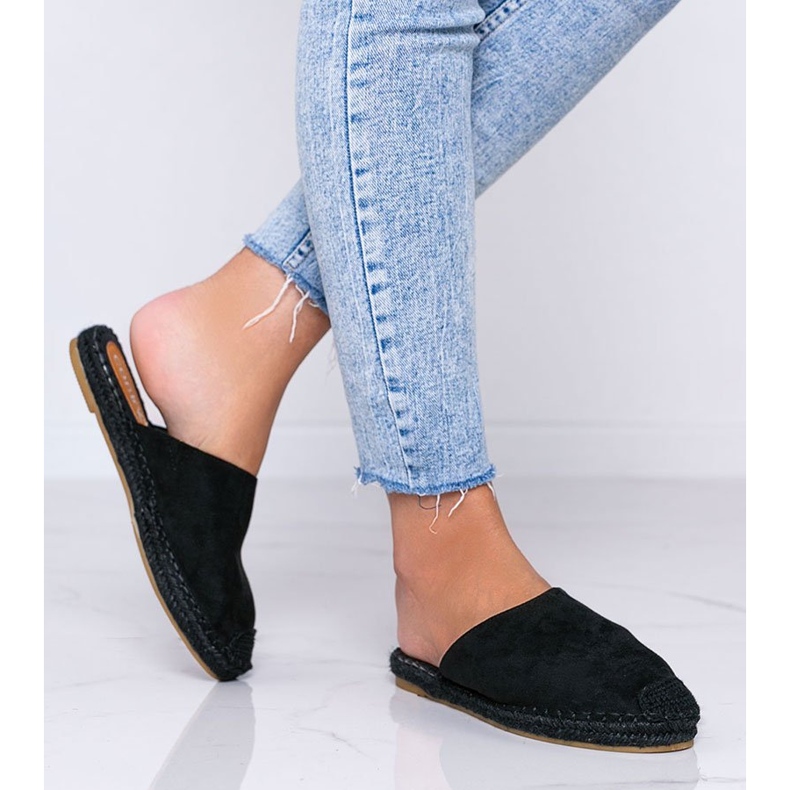 Lembi neri di Venere nero 1