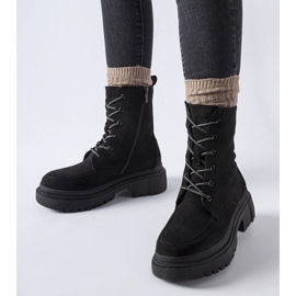 Sneaker nere con massiccia suola Riel nero 1