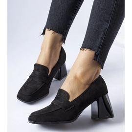 Décolleté nere con tacco Mill in vernice nero 1