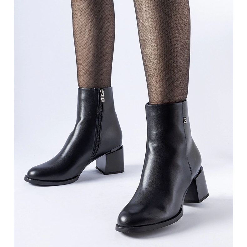 Stivaletti Fleurette con tacco alto isolati neri nero 1
