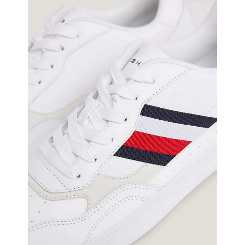 Scarpe Tommy Hilfiger Court Cupsole Retro Lth Stripes M FM0FM04828YBS bianco 1