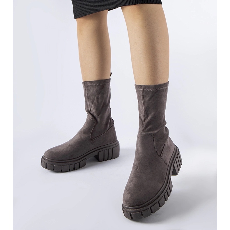 Stivaletti slip-on Montefusco in ecopelle scamosciata grigia grigio 1