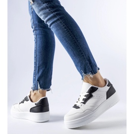 Sneaker bianche con dettagli Fournie neri bianco 1