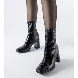 Stivaletti in vernice nera di Wheeler nero 1
