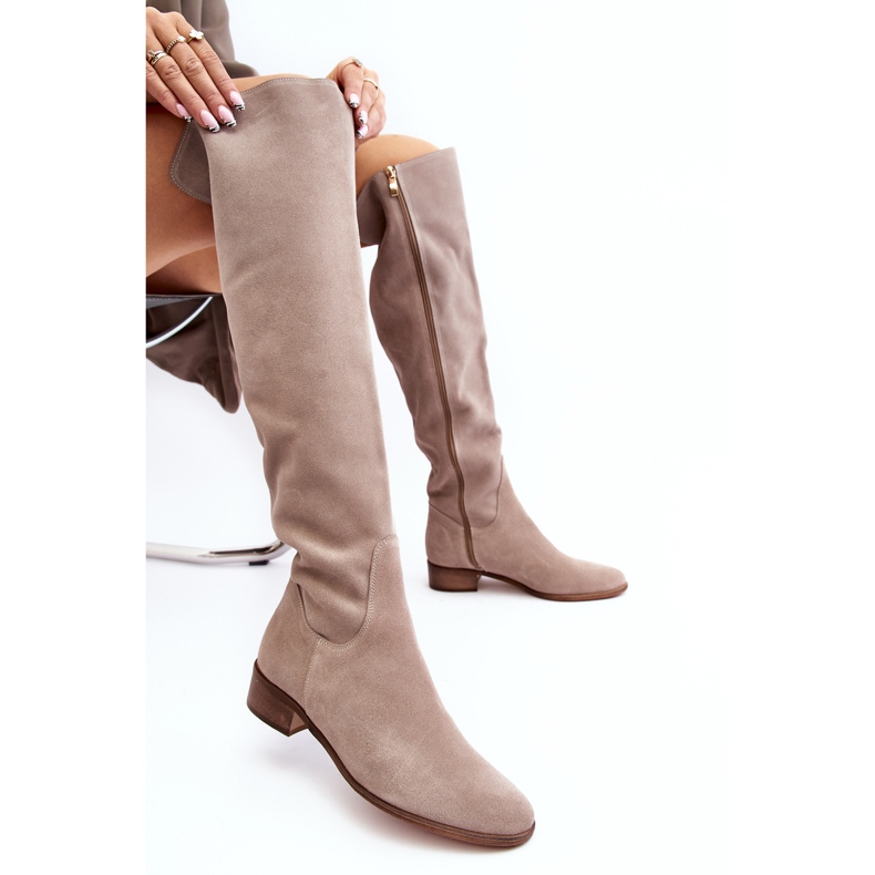 Stivali sopra il ginocchio in pelle scamosciata da donna con tacco piatto, Hewanella beige 2