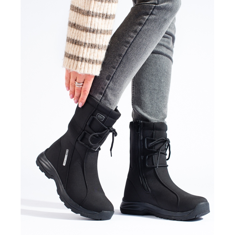 Scarpe da trekking da donna con cappotto in montone DK nero 1