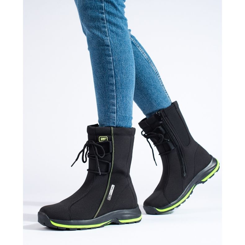 Scarpe da trekking da donna con cappotto in montone DK nero 1