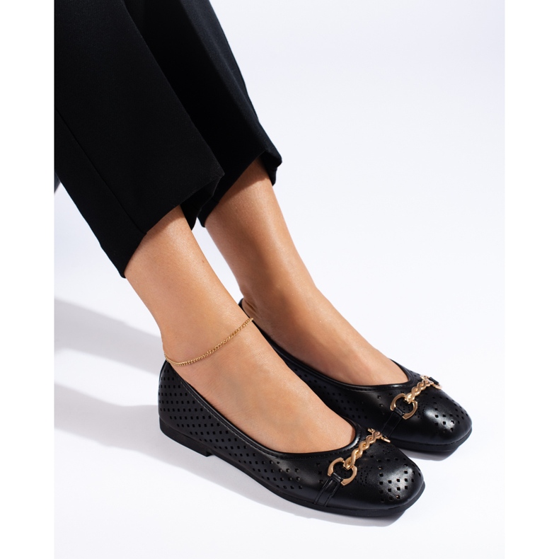Ballerine nere traforate da donna con catena Shelovet nero 1