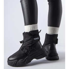 Doposci isolanti Mernicco neri con velcro nero 1