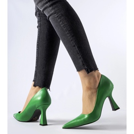 Décolleté Tore verdi con tacco asimmetrico verde 1