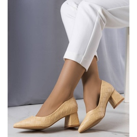 BM Décolleté beige con tacco alto di Migne 1