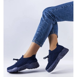 Sneakers blu con tomaia flessibile di Gois 1