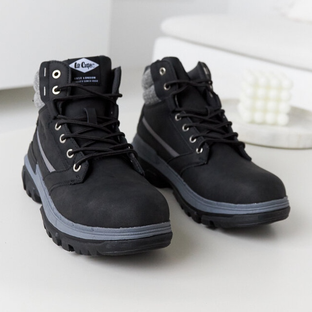 Stivali alti neri Lee Cooper LCJ-22-01-1374L nero 1