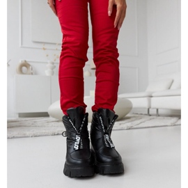 Doposci isolanti neri con scritte Eulalia nero 1