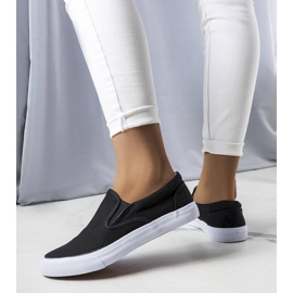 BM Sneaker senza lacci in tessuto di colore nero di Candace 2