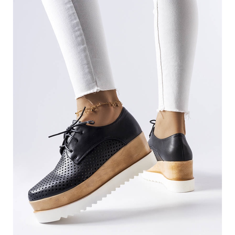Scarpe con zeppa traforate nere di Laurent nero 2