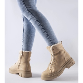 Stivaletti isolanti beige realizzati in eco-pelle scamosciata Chamblee 1