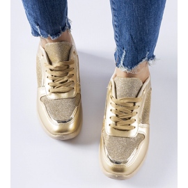 Sneaker beige e oro con filo decorativo di Facondo d'oro 1