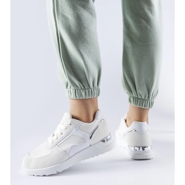 Sneakers bianche realizzate con materiali combinati Gallo bianco 1