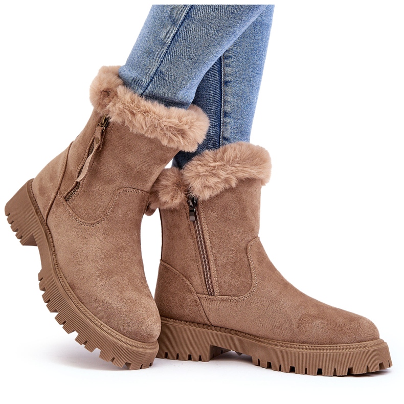 NEWS Stivali in pelle scamosciata femminile con pelliccia beige 4