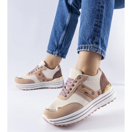 Scarpe provinciali con zeppa rosa e beige 1