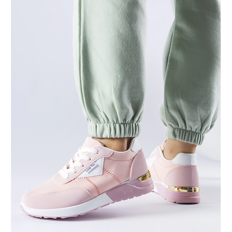 Sneakers in tessuto rosa di Geraldino 1
