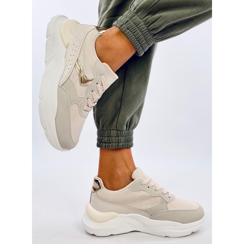 Scarpe da ginnastica con zeppa Clervie Beige 2