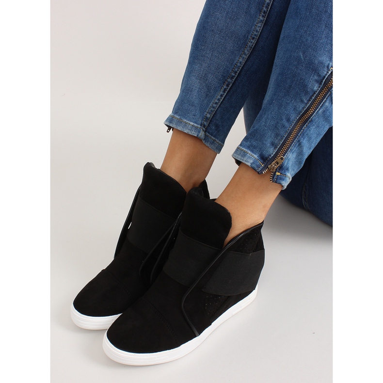 Sneakers con ampi elastici neri nero 2