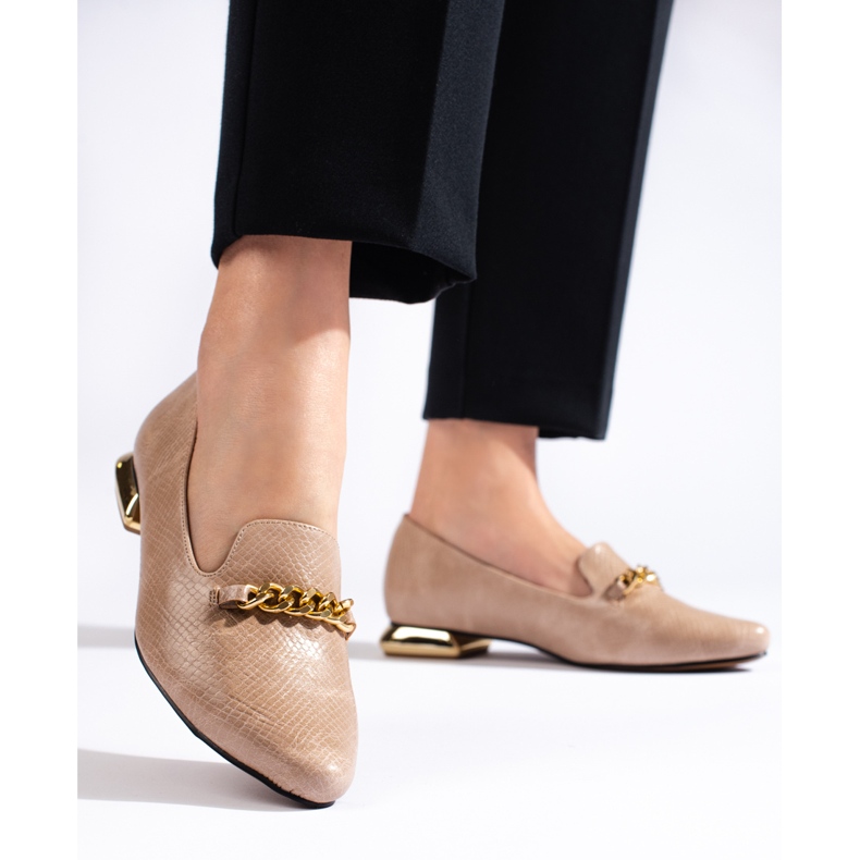 Signori a punta da donna beige di Daszyński 1