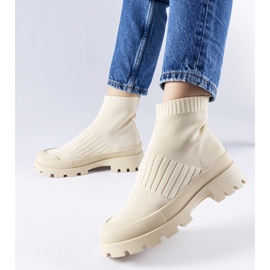 Sneaker beige con tomaia flessibile Varden 1