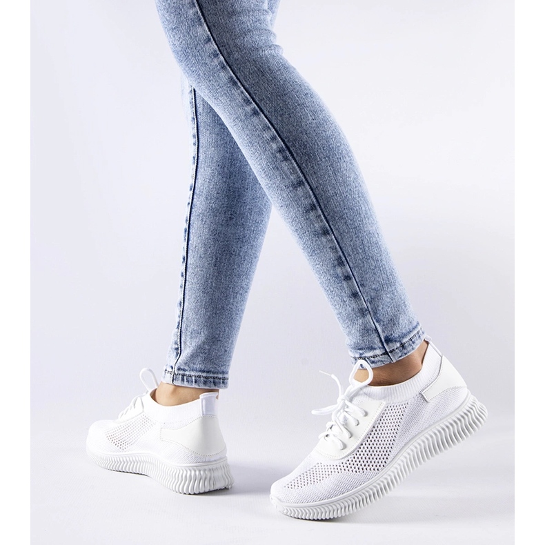 Sneakers bianche traforate di Pierantonio bianco 1