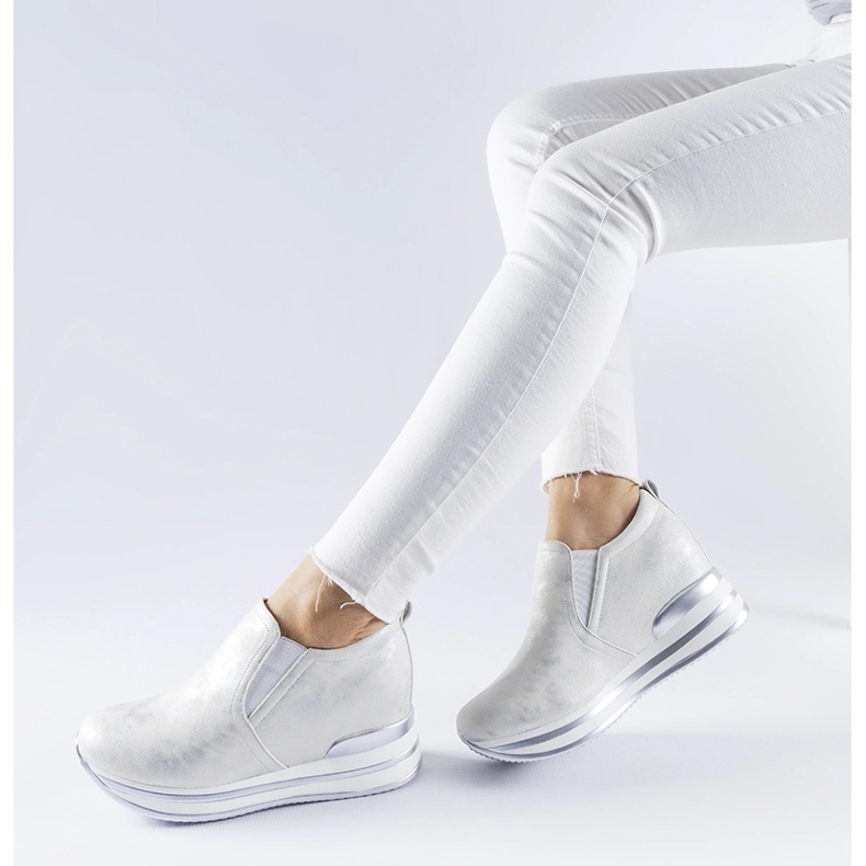 Sneakers con zeppa color argento di Alquippa d'argento 1