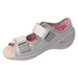 Pantofole per bambini Befado pu 065P179 argento 1