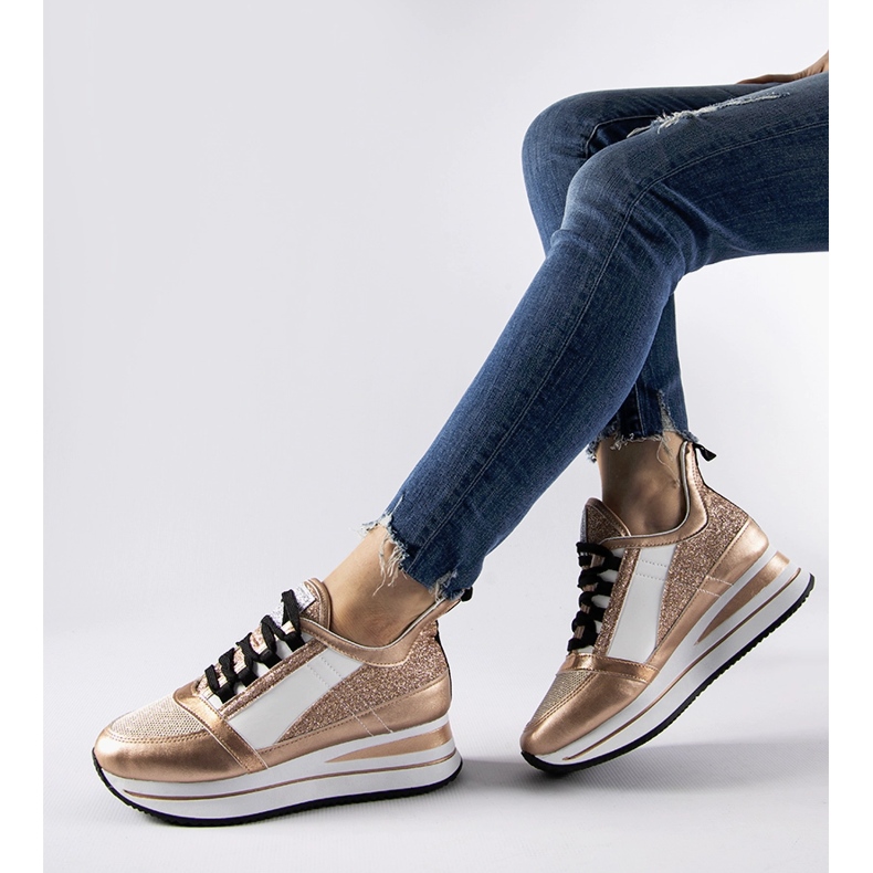 Sneakers glitter oro sulla piattaforma Marcè d'oro 1