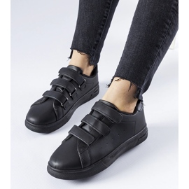 Sneakers nere con chiusura in velcro di Paré nero 1