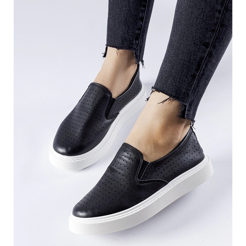 Sneakers Fulda nere traforate nero 1