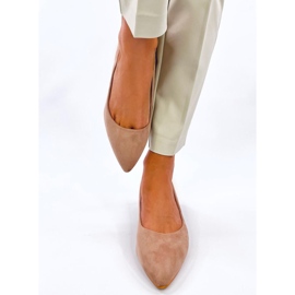 Décolleté Marani color kaki con tacco basso beige 1