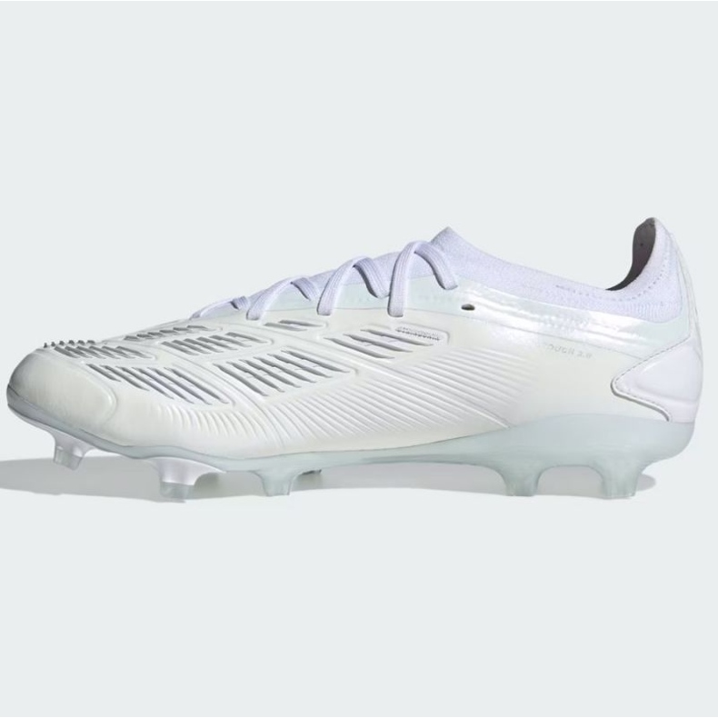 Scarpe da calcio Adidas Predator Pro Fg M IG7778 bianca 1