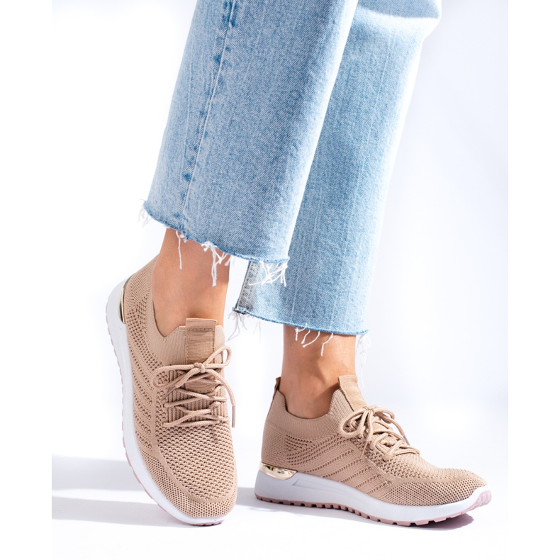 Scarpe sportive traforate beige 1