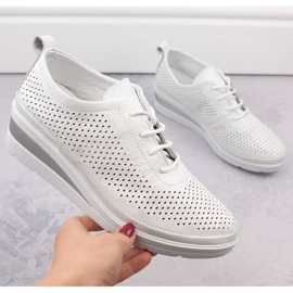 Scarpe sportive con zeppa da donna in pelle traforata, bianche, T.Sokolski W24-150 bianco 1