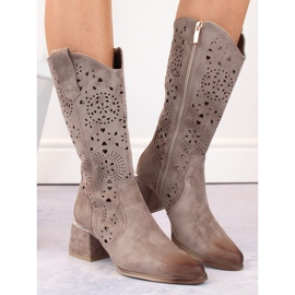 Stivali Potocki W WOL210B in pelle scamosciata traforata, beige 1