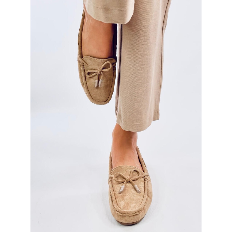 Mocassini Wards in pelle scamosciata color kaki beige 1